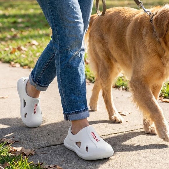 Unisex Slip On Clogs - Waterproof Beach Sandals & Garden Shoes for Daily Wear - Picture 2 of 8